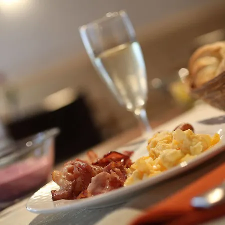 Ambiente Freieck Hotel 3*