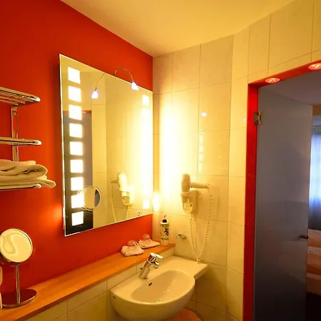 Ambiente Freieck 3* Coira