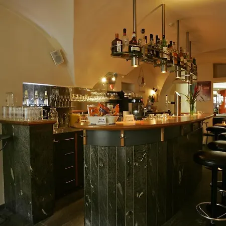 Ambiente Freieck 3*