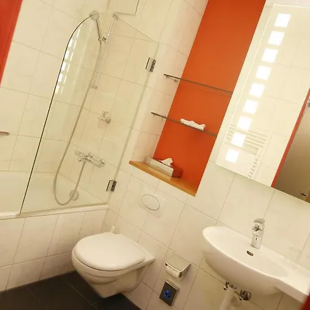 Hotel Ambiente Freieck 3*