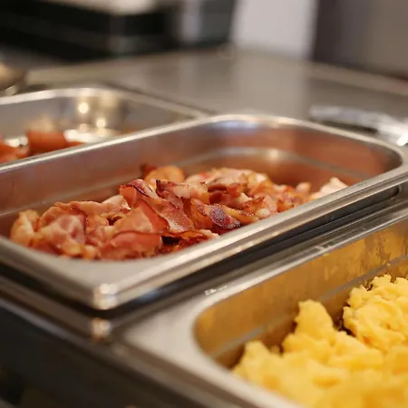 Hotel Ambiente Freieck 3*